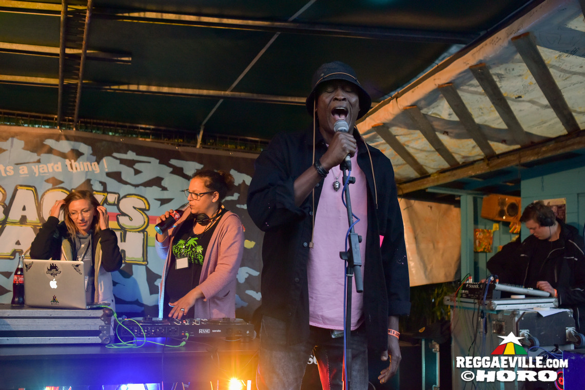 Teacha Dee & Don Tippa, Singing Gold, Mellow Mark, Big Mama Sound