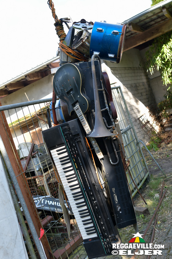 Teacha Dee & Don Tippa, Singing Gold, Mellow Mark, Big Mama Sound