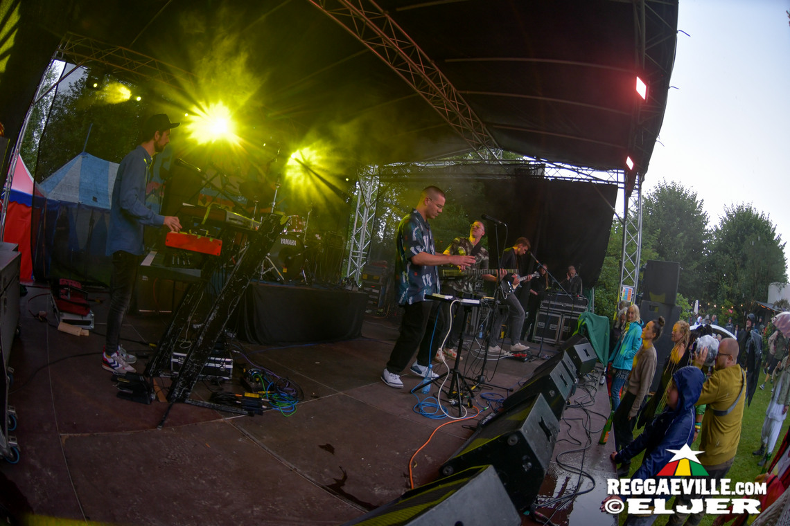 Sista Gracy feat. Teacha Dee, Don Tippa & Joel Kush, Schwarzpaul