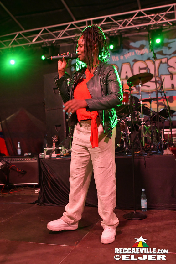 Sista Gracy feat. Teacha Dee, Don Tippa & Joel Kush, Schwarzpaul