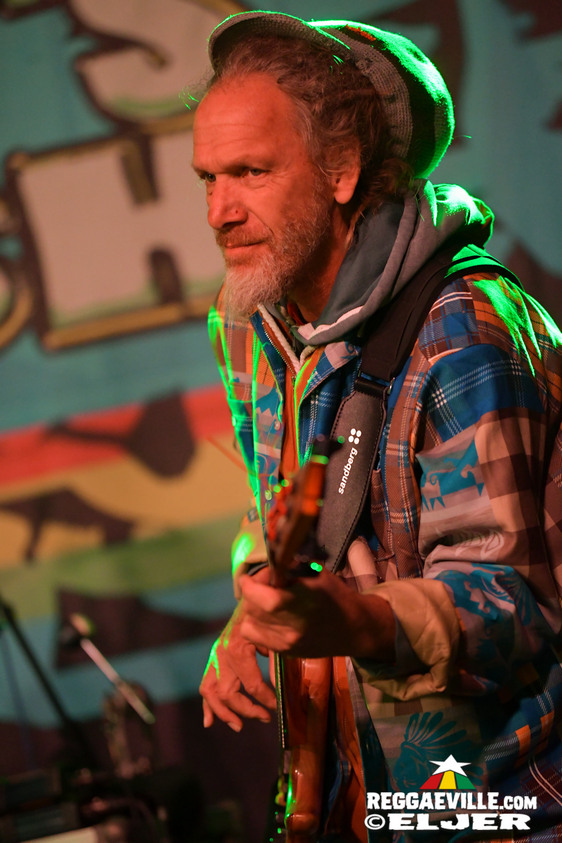 Sista Gracy feat. Teacha Dee, Don Tippa & Joel Kush, Schwarzpaul