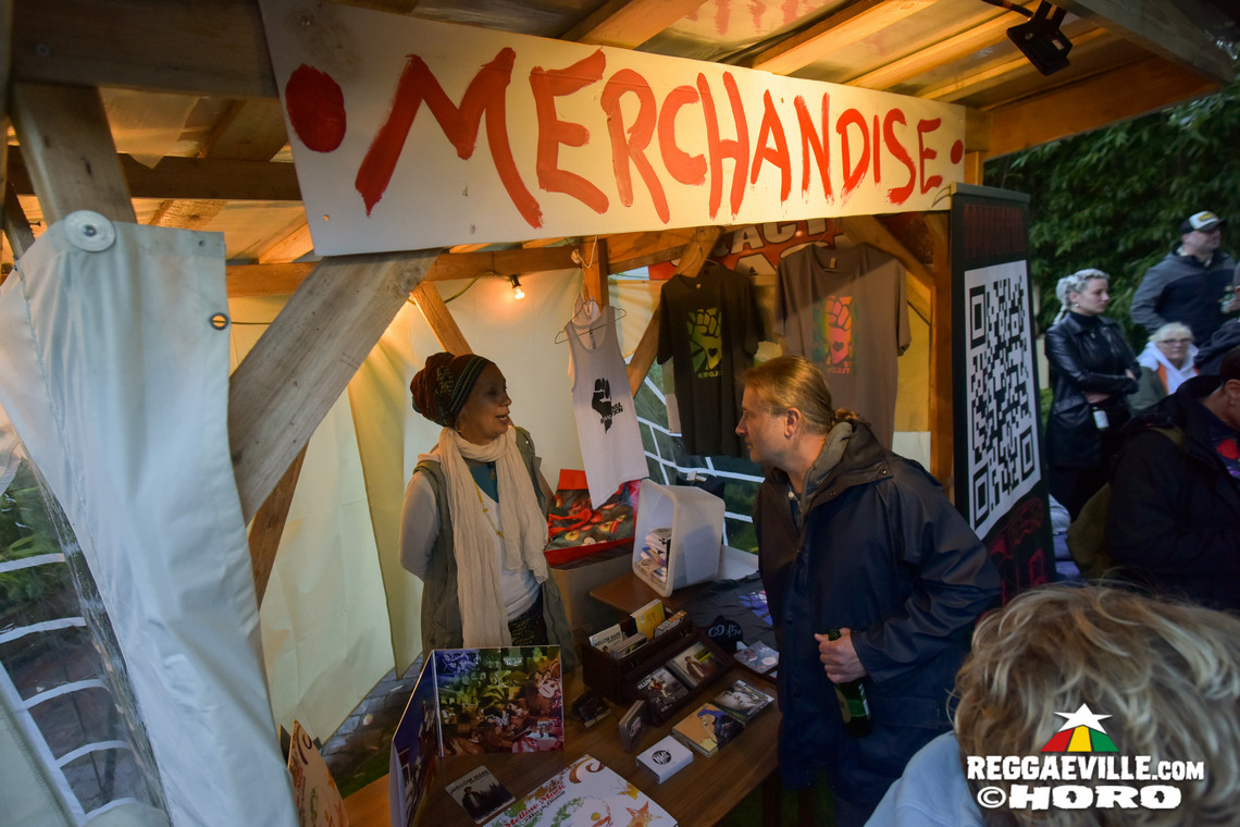 Sista Gracy feat. Teacha Dee, Don Tippa & Joel Kush, Schwarzpaul