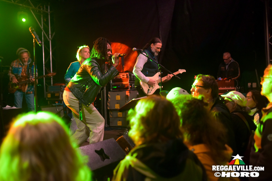 Sista Gracy feat. Teacha Dee, Don Tippa & Joel Kush, Schwarzpaul