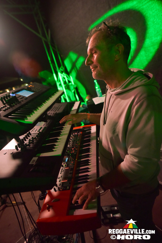 Sista Gracy feat. Teacha Dee, Don Tippa & Joel Kush, Schwarzpaul