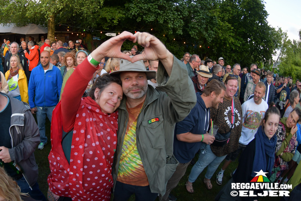 Sista Gracy feat. Teacha Dee, Don Tippa & Joel Kush, Schwarzpaul