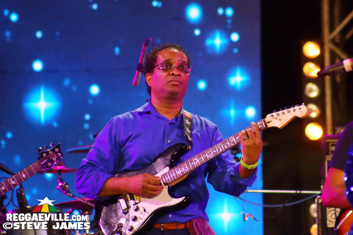 Agent Sasco, Professor Nuts, Glacia Robinson, Lila Iké