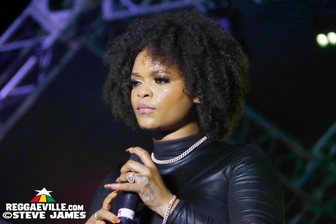 Agent Sasco, Professor Nuts, Glacia Robinson, Lila Iké