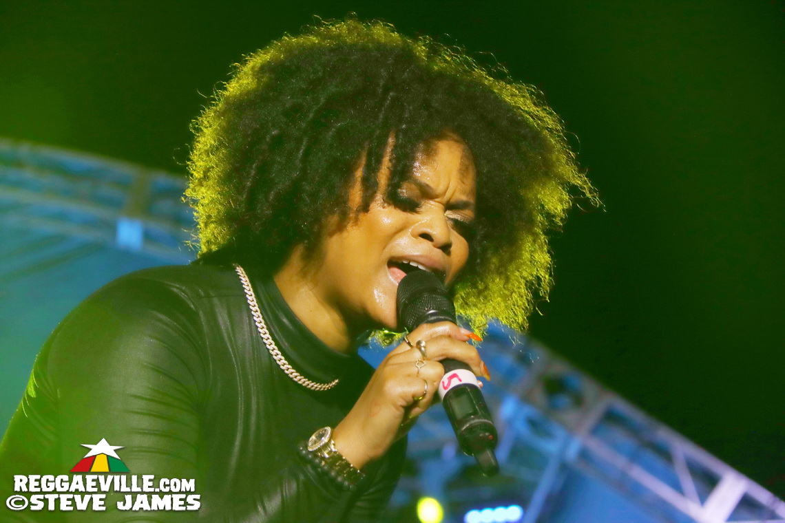 Agent Sasco, Professor Nuts, Glacia Robinson, Lila Iké