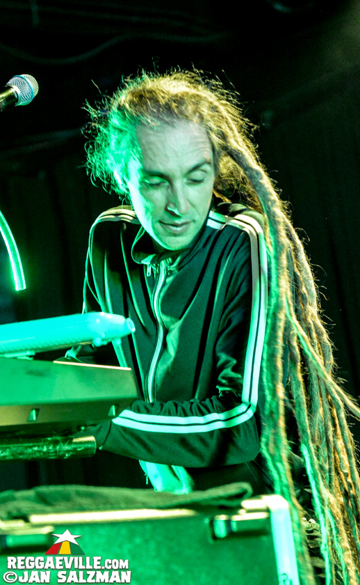 Groundation, E.N Young & Imperial Sound