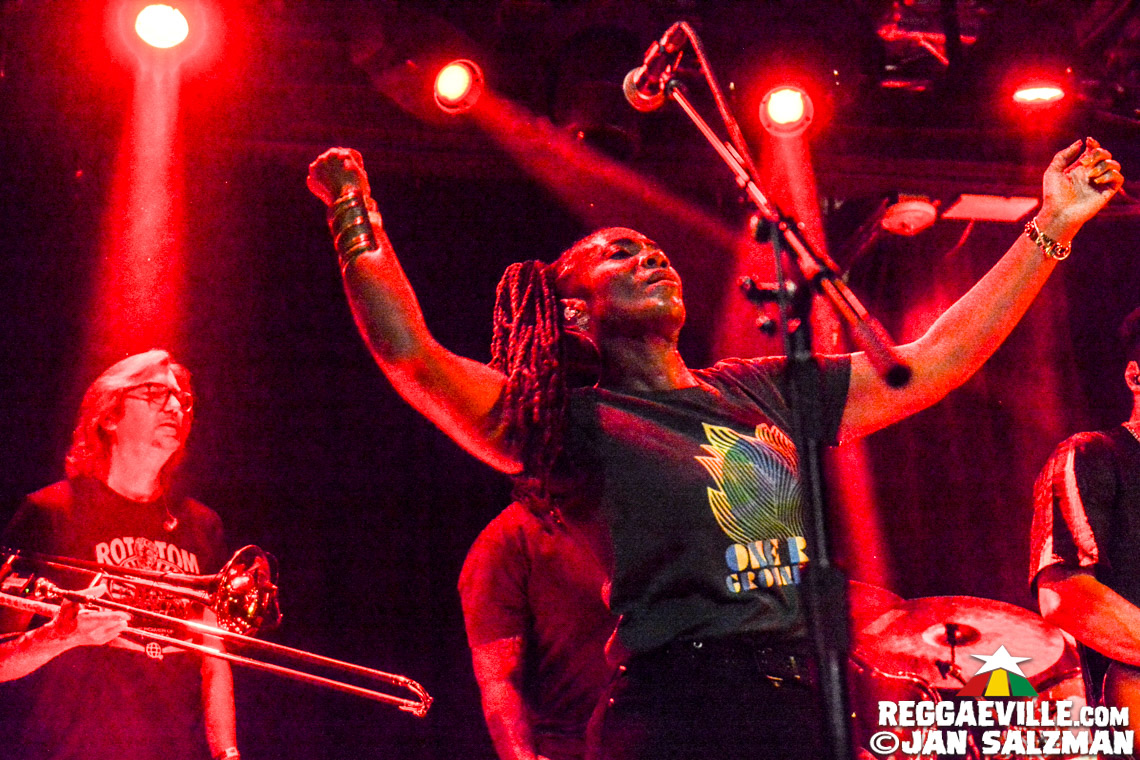 Groundation, E.N Young & Imperial Sound