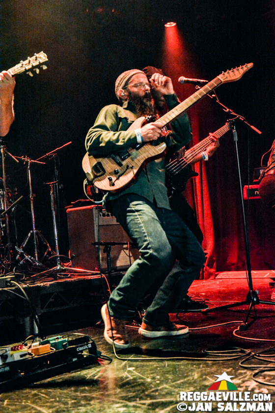 Groundation, E.N Young & Imperial Sound