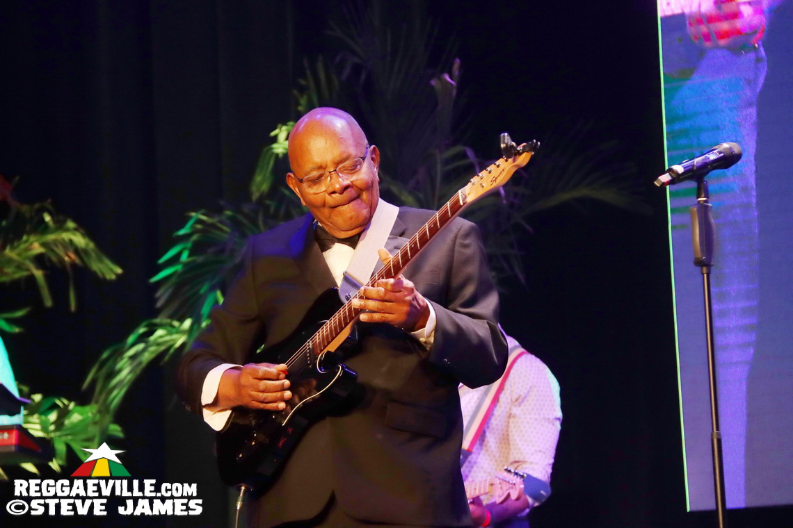 Freddie McGregor, Teejay, Sharon Marley, D'Angel