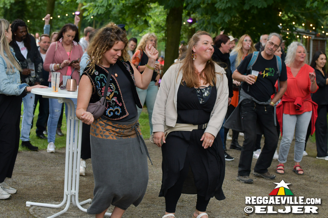 Irie Miah & The Massive Vibes, Sheriff's Soundpatrol