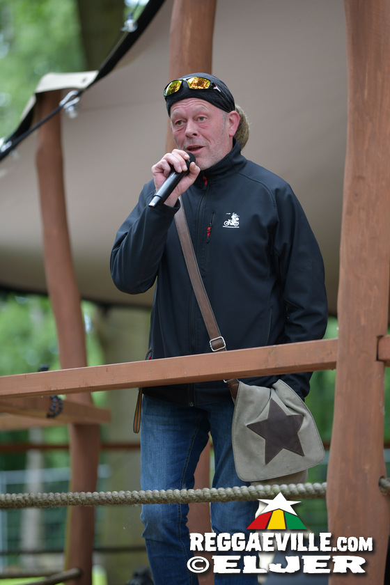 Irie Miah & The Massive Vibes, Sheriff's Soundpatrol