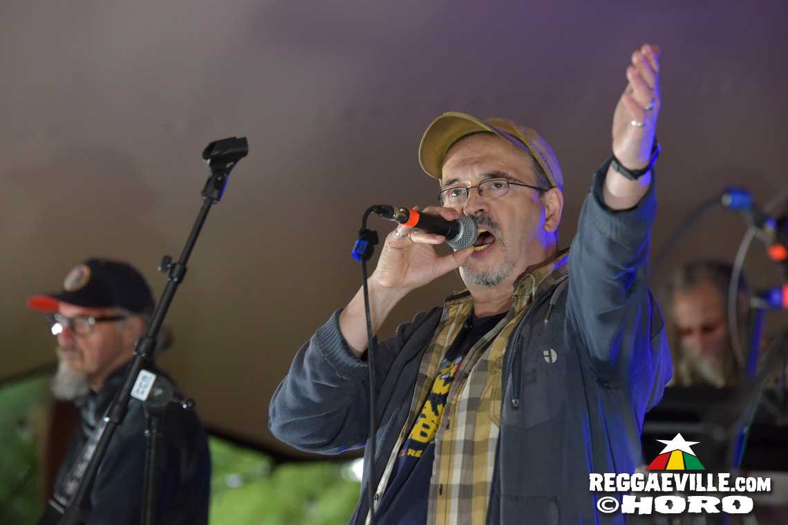 Irie Miah & The Massive Vibes, Sheriff's Soundpatrol