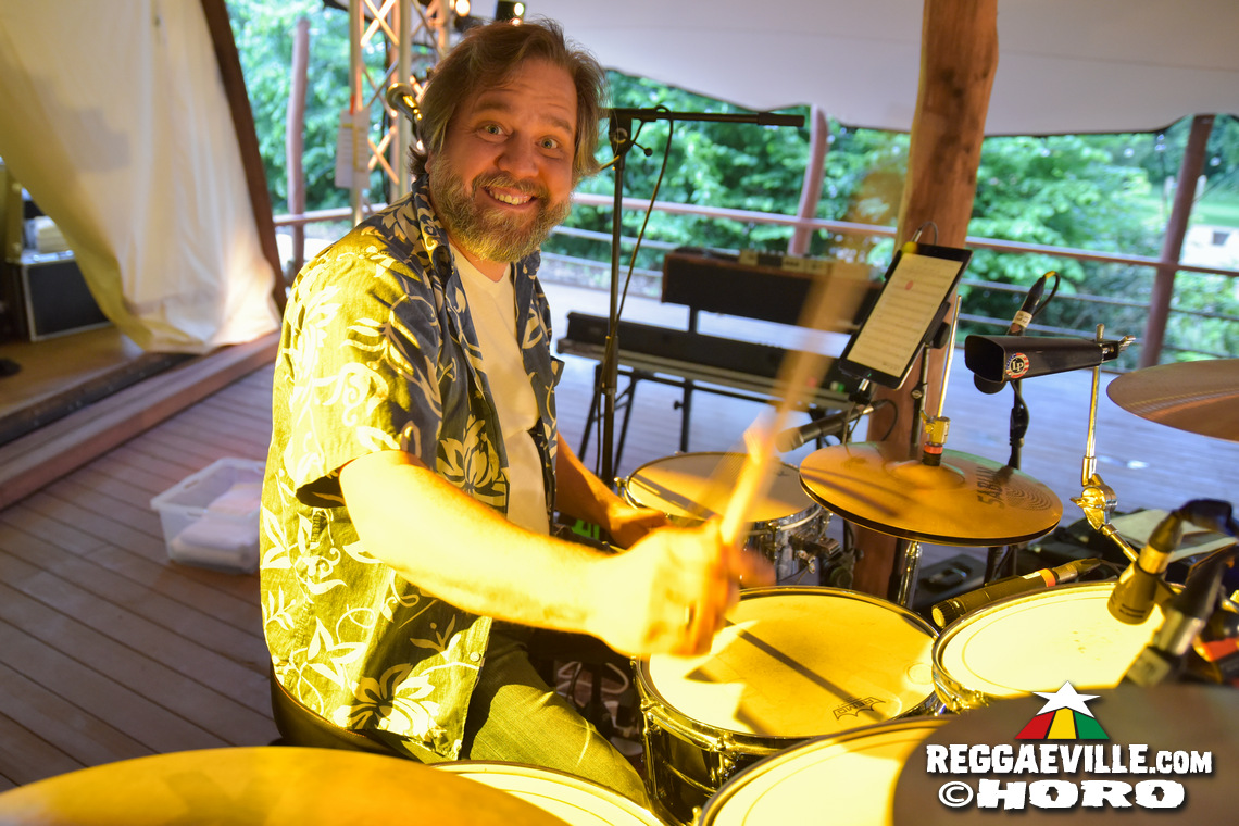 Irie Miah & The Massive Vibes, Sheriff's Soundpatrol