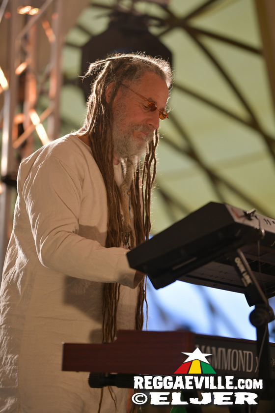 Irie Miah & The Massive Vibes, Sheriff's Soundpatrol