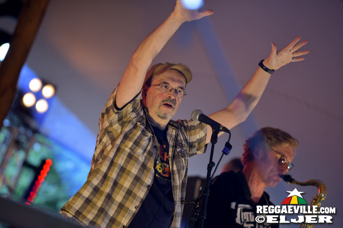 Irie Miah & The Massive Vibes, Sheriff's Soundpatrol