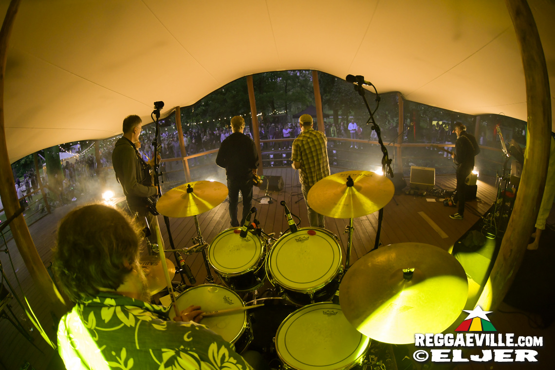 Irie Miah & The Massive Vibes, Sheriff's Soundpatrol