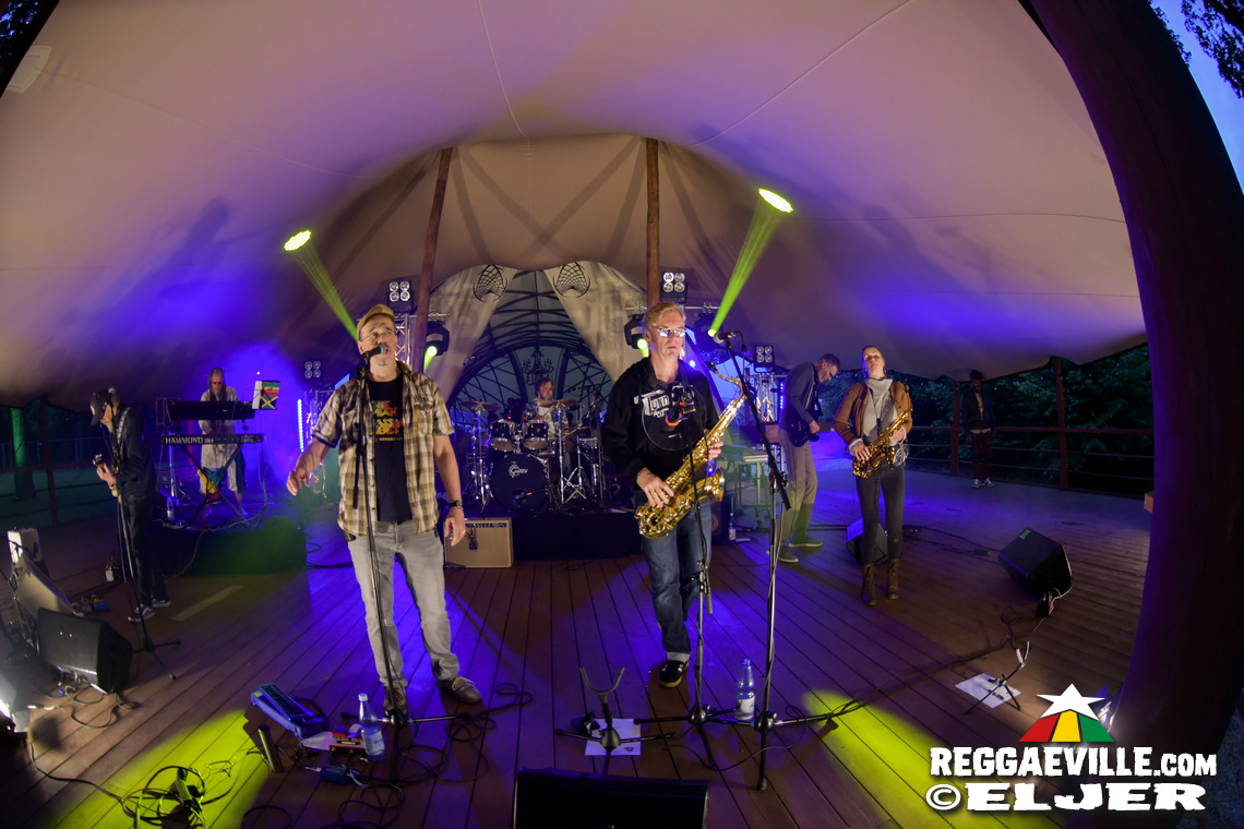 Irie Miah & The Massive Vibes, Sheriff's Soundpatrol