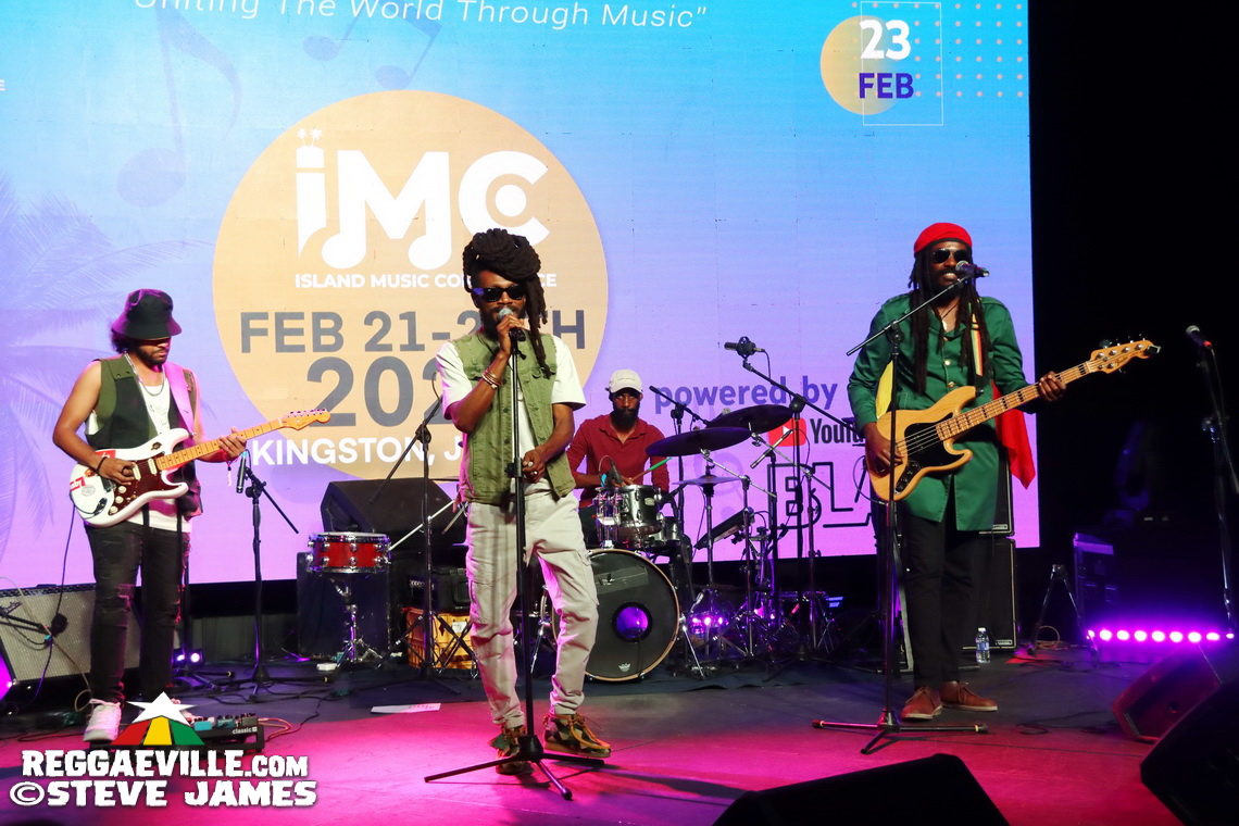 Shaggy, Wyclef Jean, Heavyweight Rockaz, Black Scorpio, Admiral T