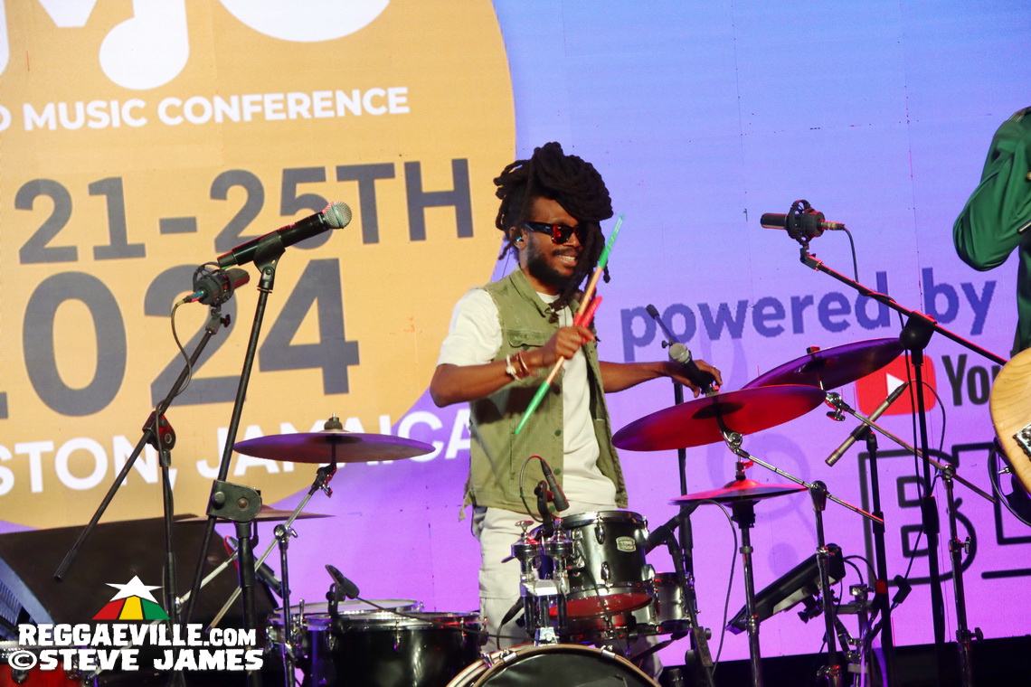 Shaggy, Wyclef Jean, Heavyweight Rockaz, Black Scorpio, Admiral T