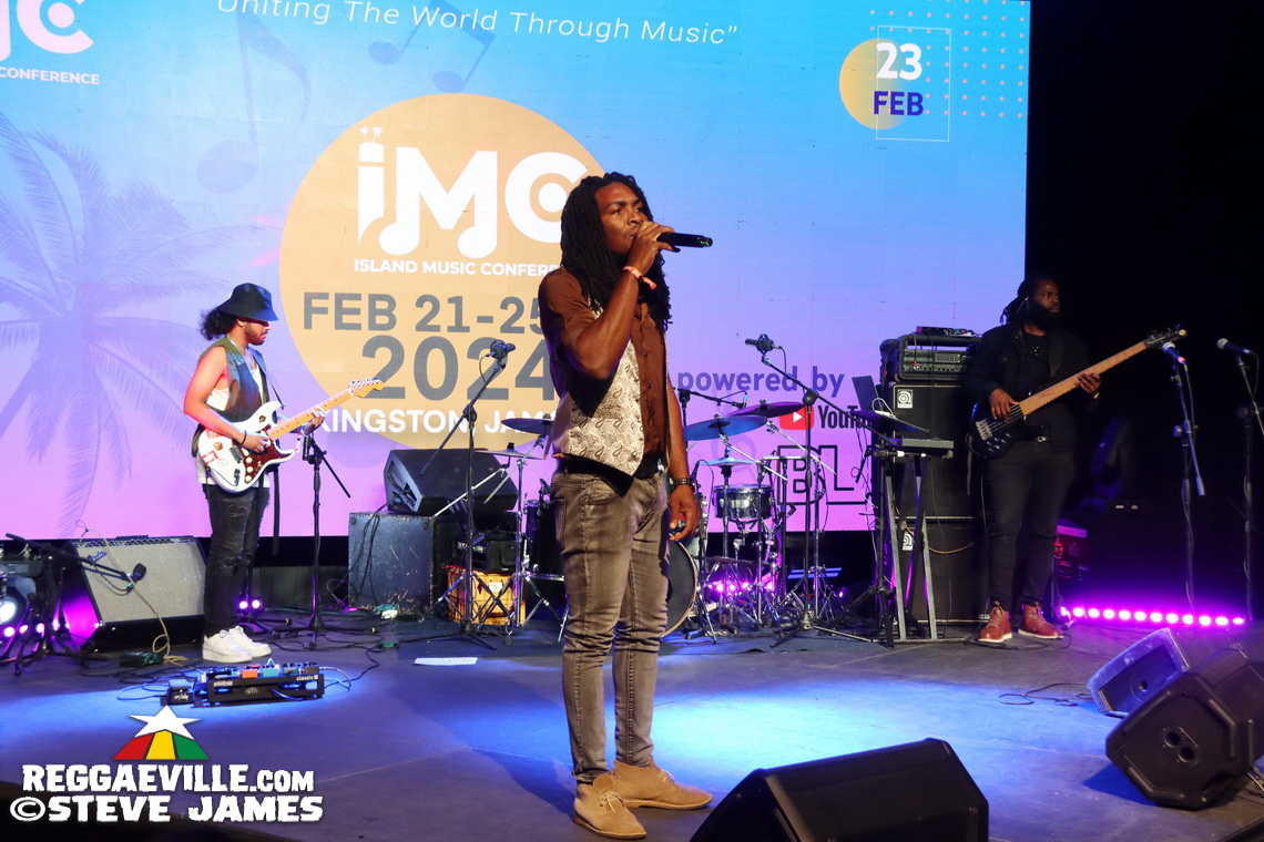 Shaggy, Wyclef Jean, Heavyweight Rockaz, Black Scorpio, Admiral T