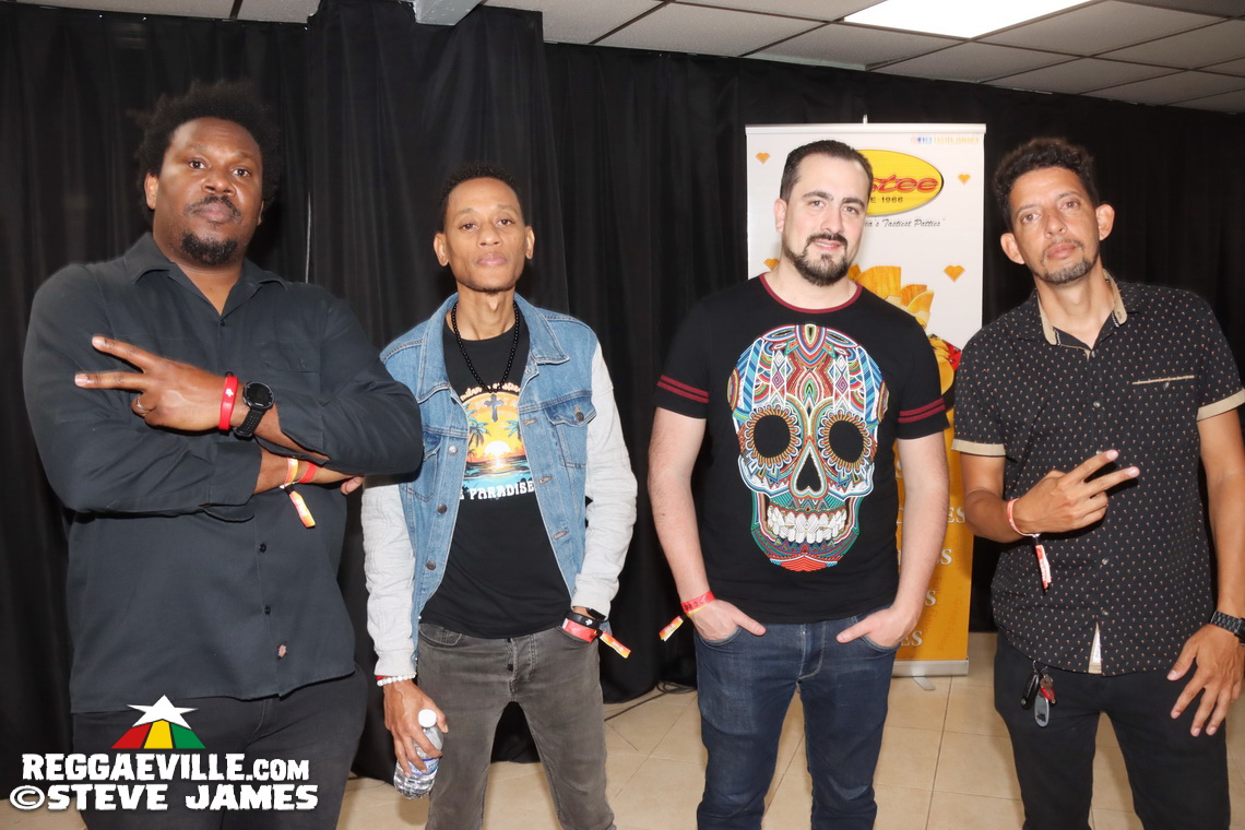 Shaggy, Wyclef Jean, Heavyweight Rockaz, Black Scorpio, Admiral T