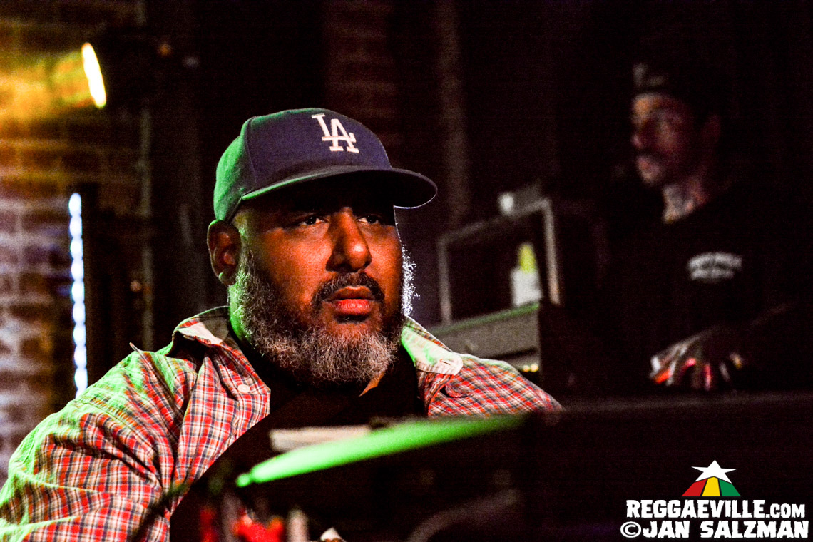 Israel Vibration & Roots Radics, Jahgun & Justifyah