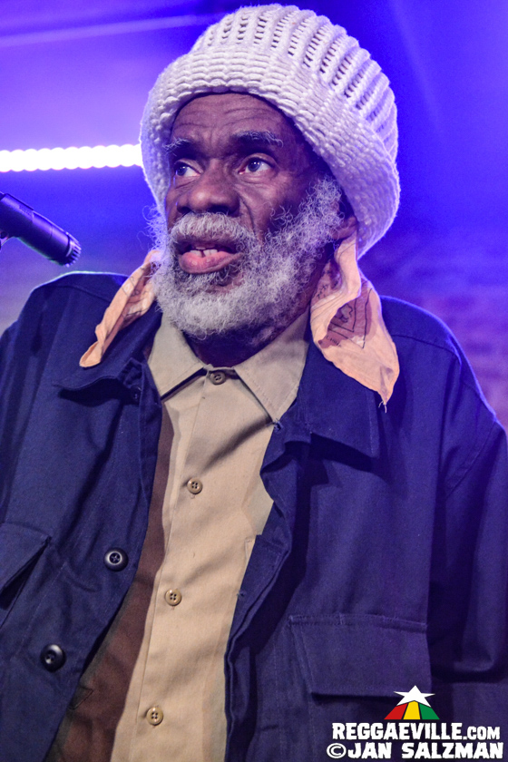 Israel Vibration & Roots Radics, Jahgun & Justifyah