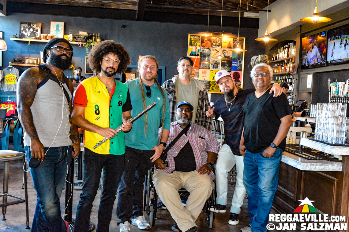 Israel Vibration & Roots Radics, Jahgun & Justifyah