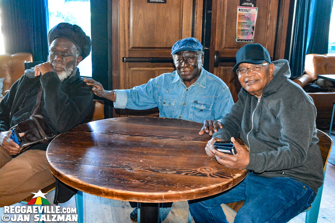 Israel Vibration & Roots Radics, Jahgun & Justifyah