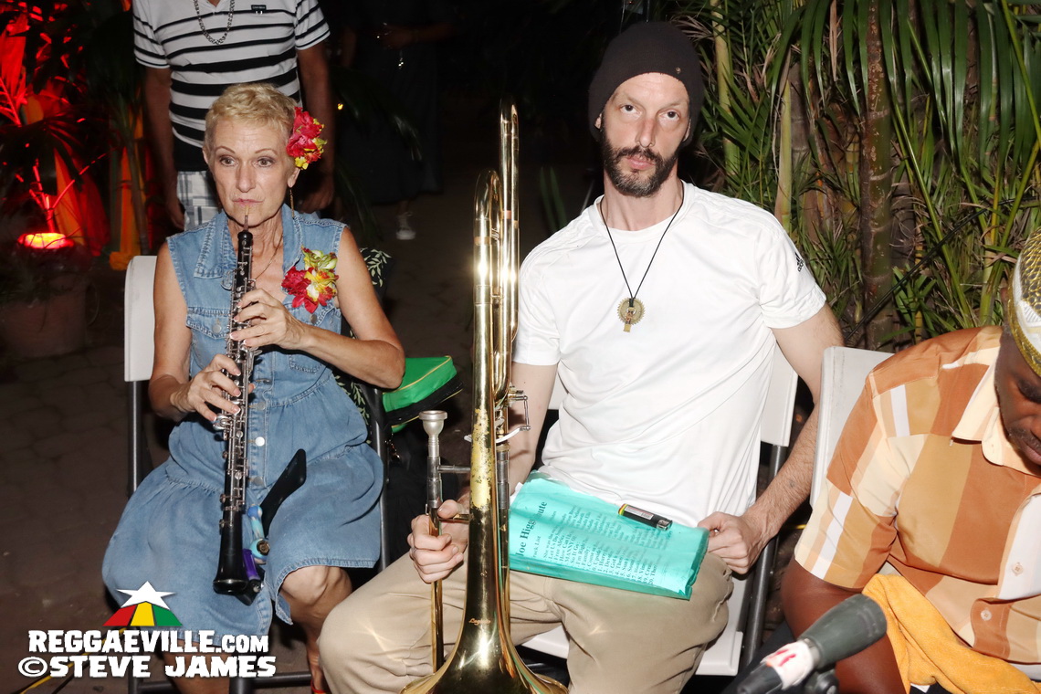 Earl Chinna Smith, Fred Locks, Duckie Simpson, Gabre Selassie