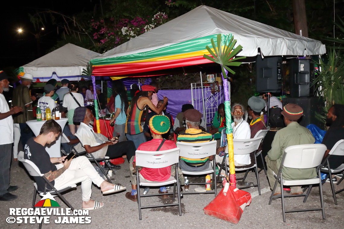 Earl Chinna Smith, Fred Locks, Duckie Simpson, Gabre Selassie