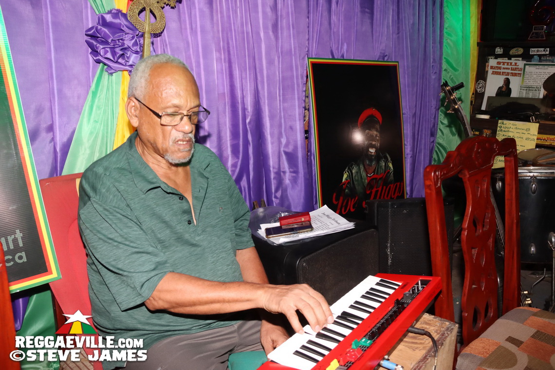 Earl Chinna Smith, Fred Locks, Duckie Simpson, Gabre Selassie