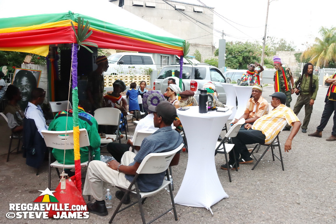 Earl Chinna Smith, Fred Locks, Duckie Simpson, Gabre Selassie