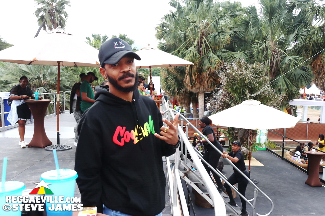 Ras I, Royal Blu, Runkus, Samory I