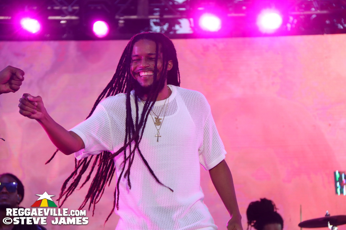 Ras I, Royal Blu, Runkus, Samory I