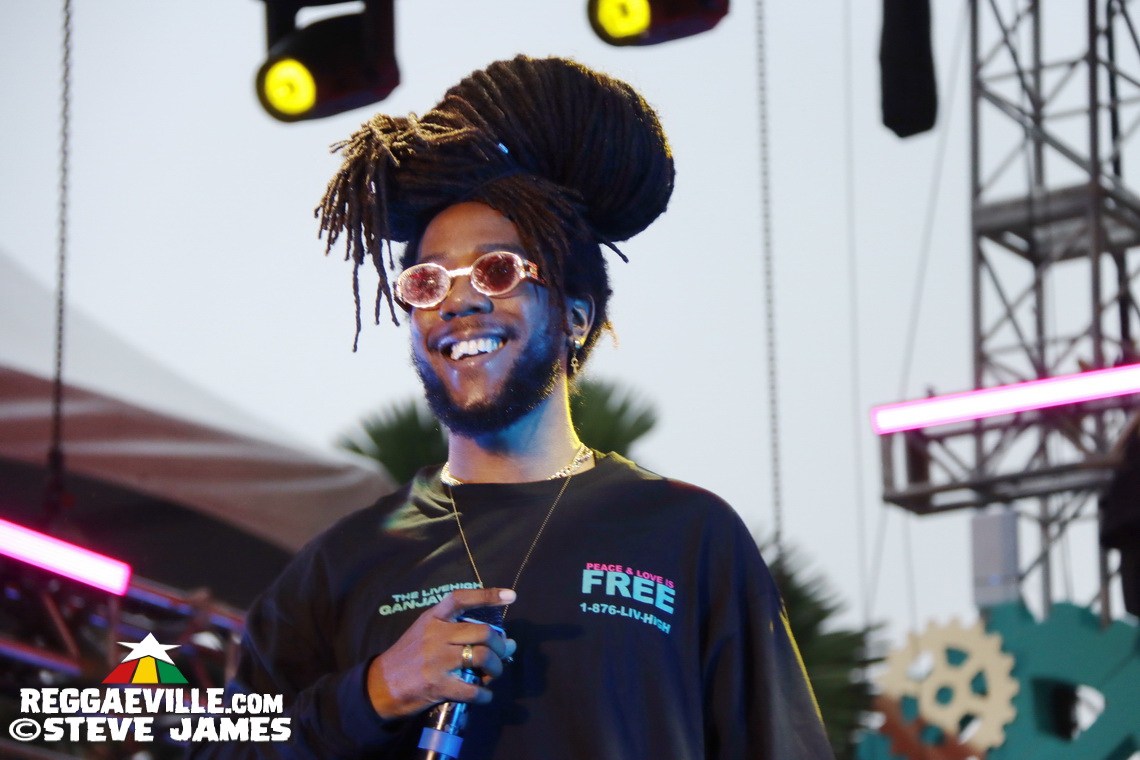 Ras I, Royal Blu, Runkus, Samory I