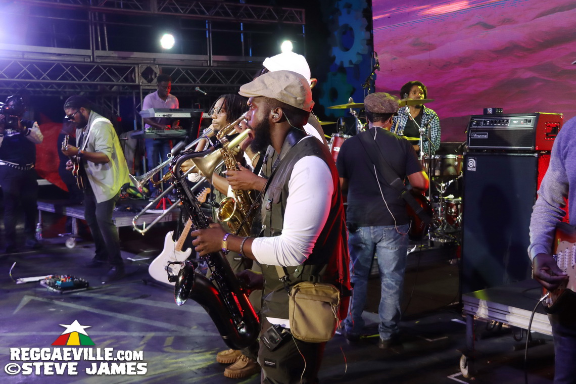 Jah9, Sevana, Romain Virgo