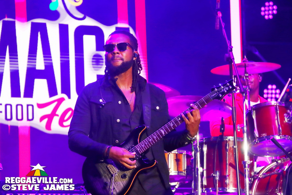 L.U.S.T, Akeen Fennell