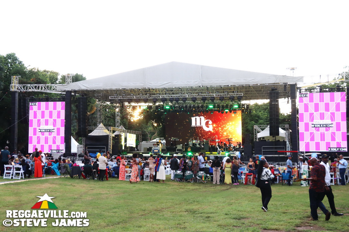 Marcia Griffiths, Tony Gregory, Naomi Cowan, Lloyd Parks, Carlene Davis