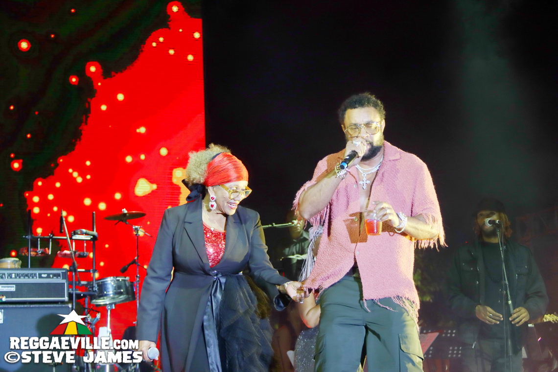 Marcia Griffiths, Buju Banton, Beres Hammond, Busy Signal, Tanya Stephens, Beenie Man, Shaggy