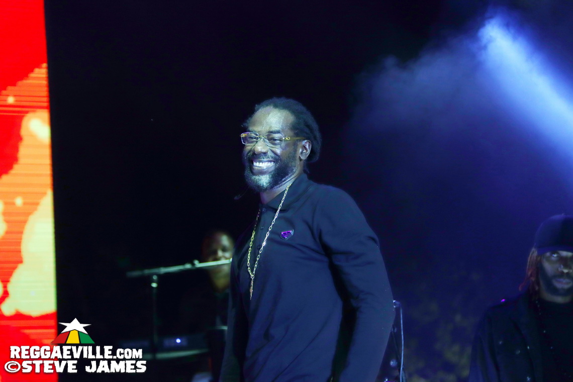 Marcia Griffiths, Buju Banton, Beres Hammond, Busy Signal, Tanya Stephens, Beenie Man, Shaggy