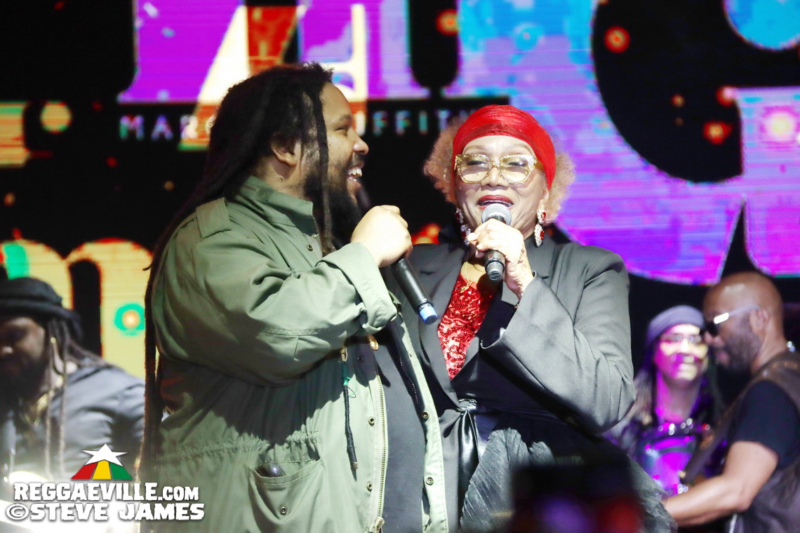 Marcia Griffiths, Damian 'Jr Gong' Marley, Stephen Marley, Tarrus Riley