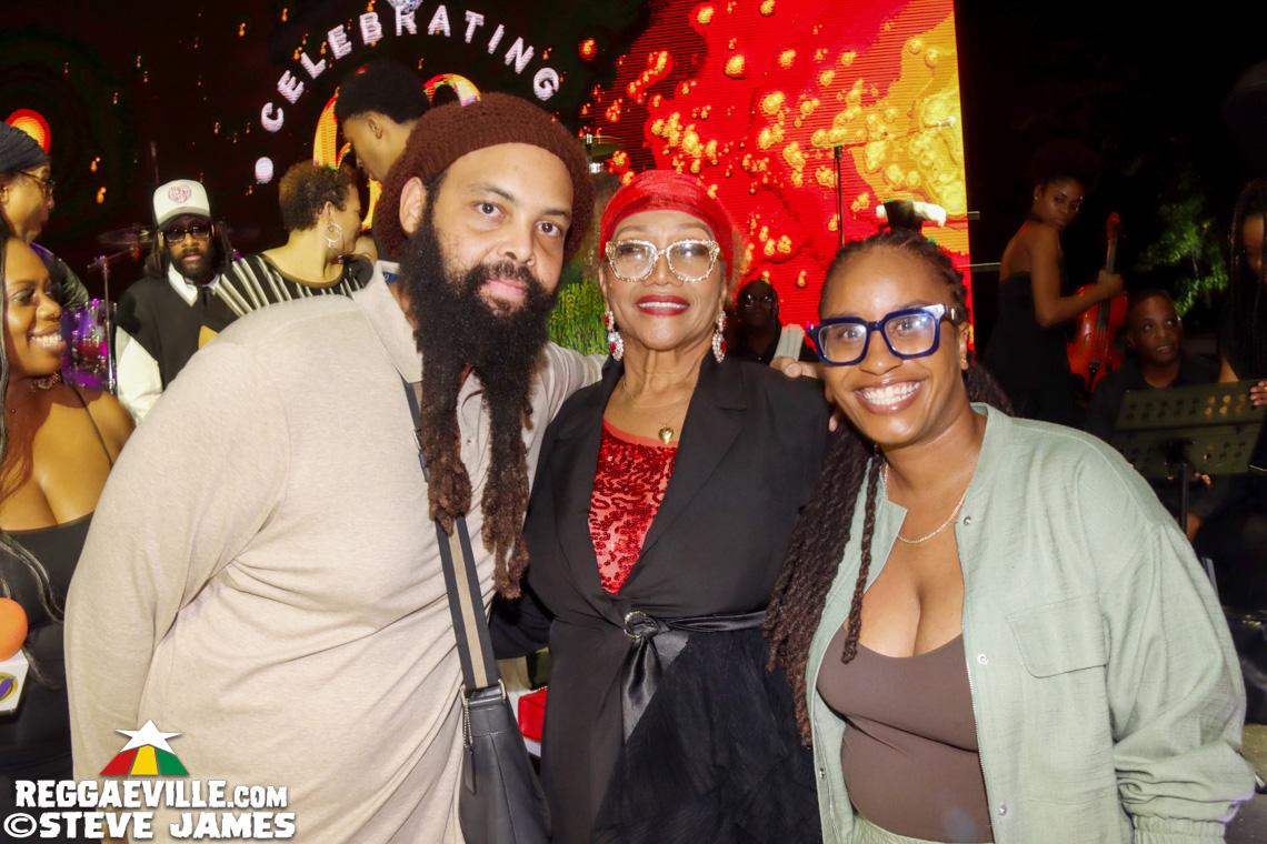 Marcia Griffiths, Damian 'Jr Gong' Marley, Stephen Marley, Tarrus Riley