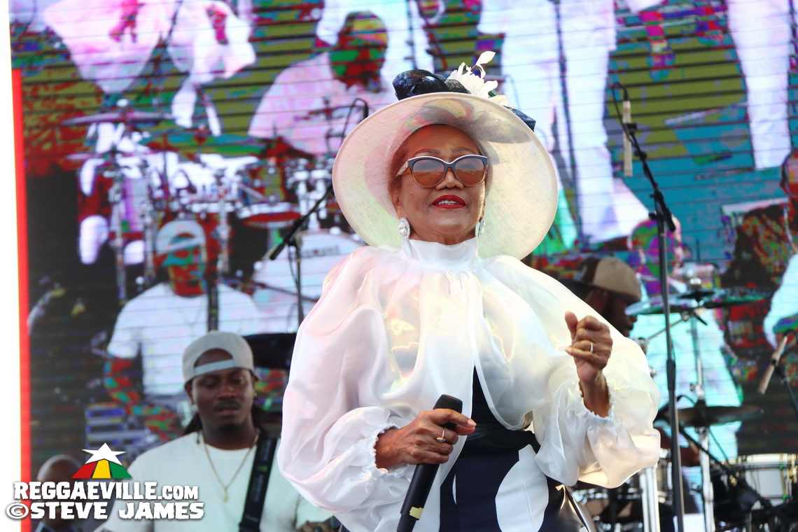 Marcia Griffiths, Ky-Mani Marley, Leroy Sibbles, Shuga, Singer J