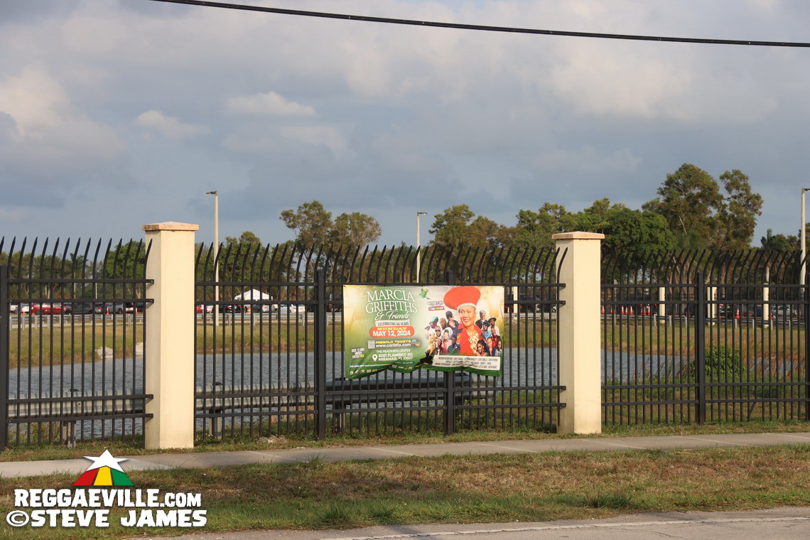 Marcia Griffiths, Freddie McGregor, Shaggy, Busy Signal, Tanya Stephens