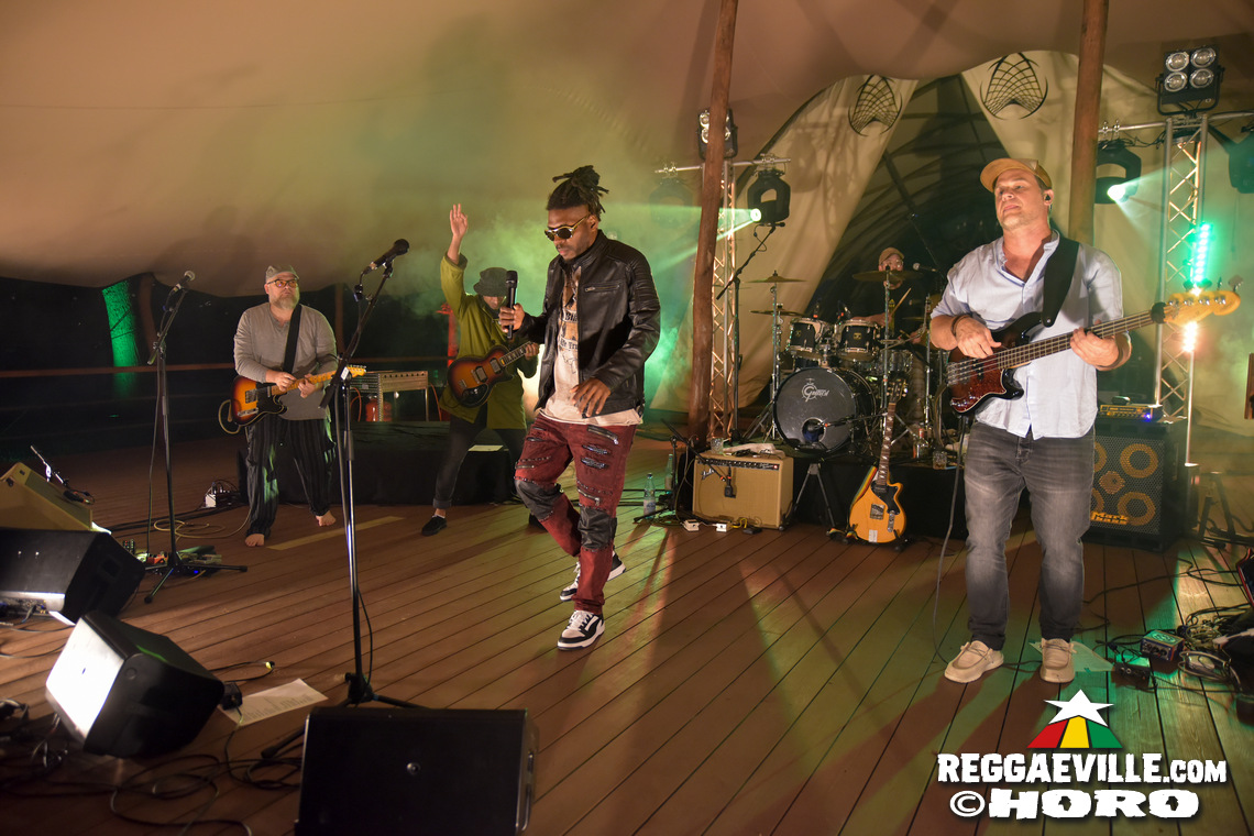 Marley's Ghost, Anthony Locks, Sheriff's Soundpatrol