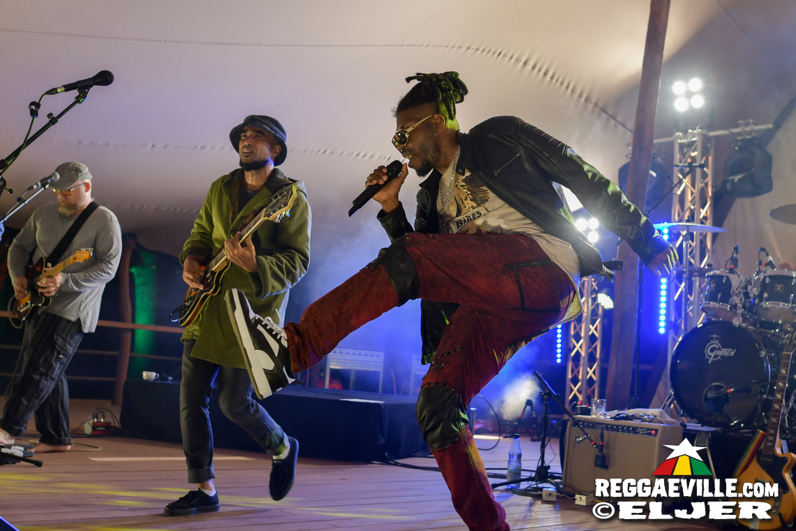 Marley's Ghost, Anthony Locks, Sheriff's Soundpatrol